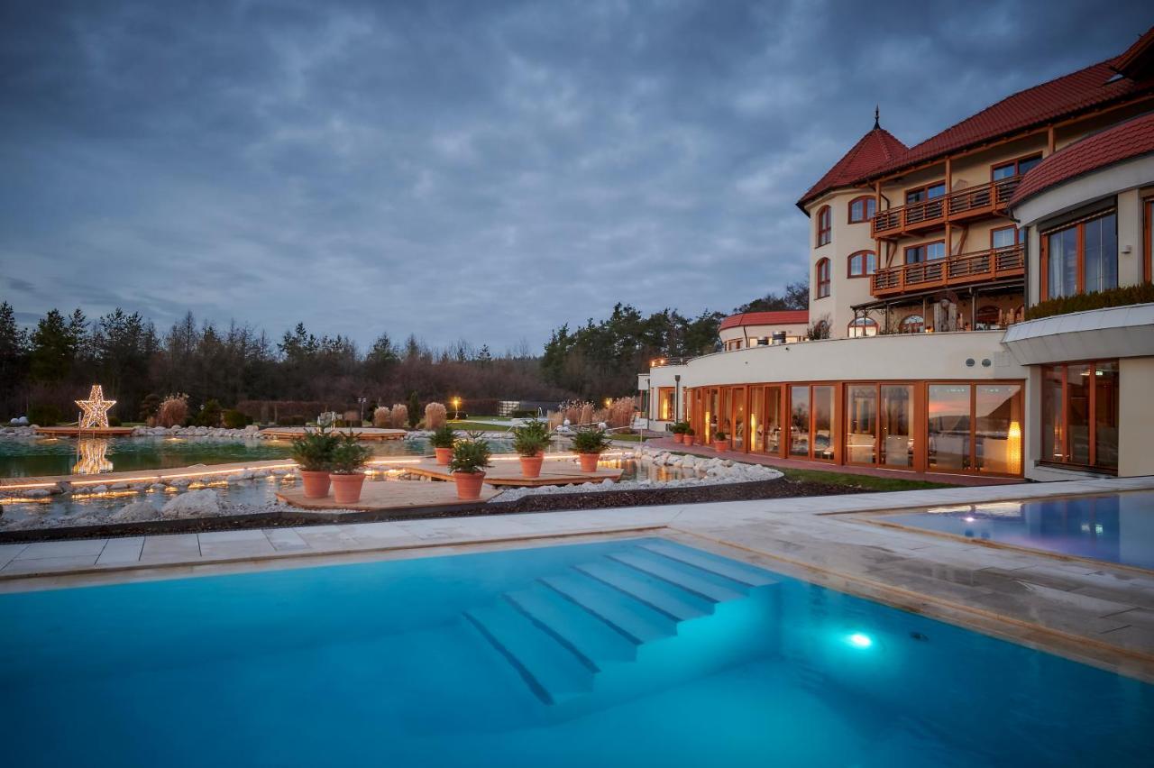 Der Birkenhof Spa & Genuss Resort Hofenstetten Екстер'єр фото